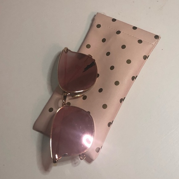 Pink/Green Mirrored Sunglasses - Picture 2 of 2